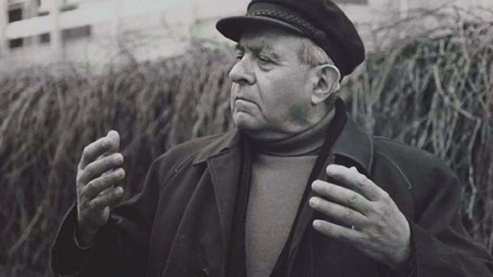 Ahmet Arif Kimdir? Eserleri ve Şiirleri Ahmet Arif Kimdir? Eserleri ve Şiirleri - Sesli Kitap Arşivi