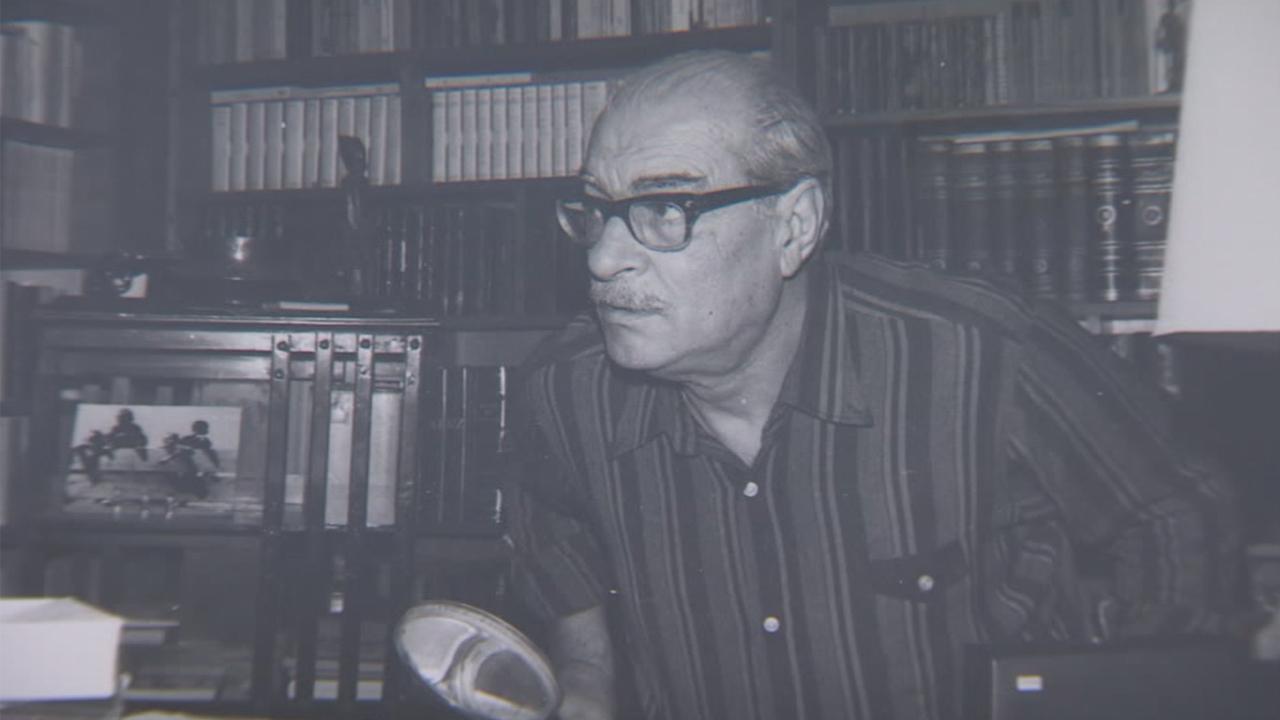Kemal Tahir – Yorgun Savaşçı Konusu Nedir? Kemal Tahir – Yorgun Savaşçı Konusu Nedir? - Sesli Kitap Arşivi