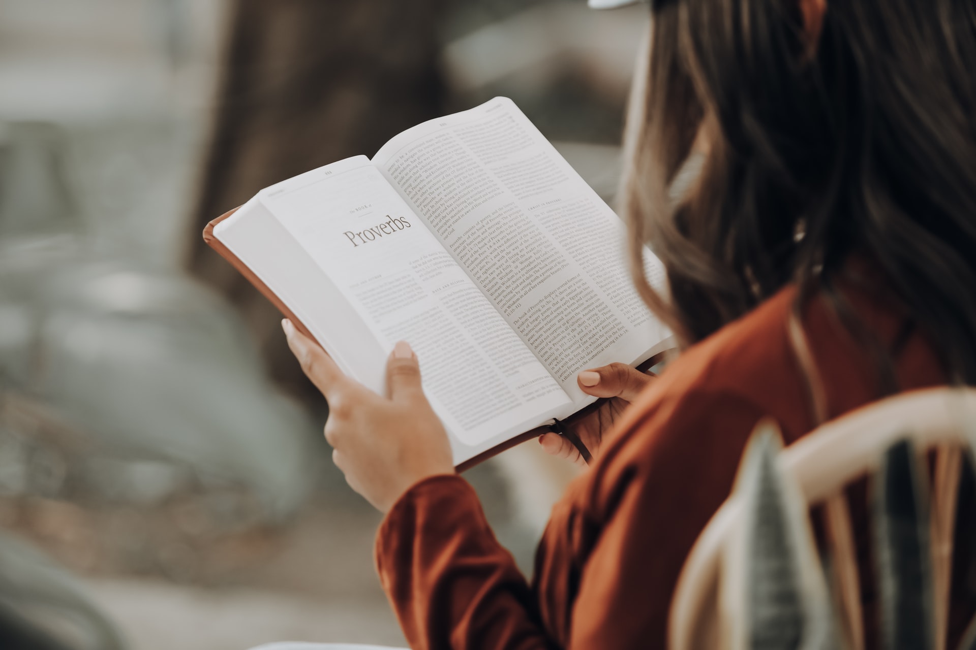 Her Gün 1 Saat Kitap Okumanın Faydaları Her Gün 1 Saat Kitap Okumanın Faydaları - Sesli Kitap Arşivi