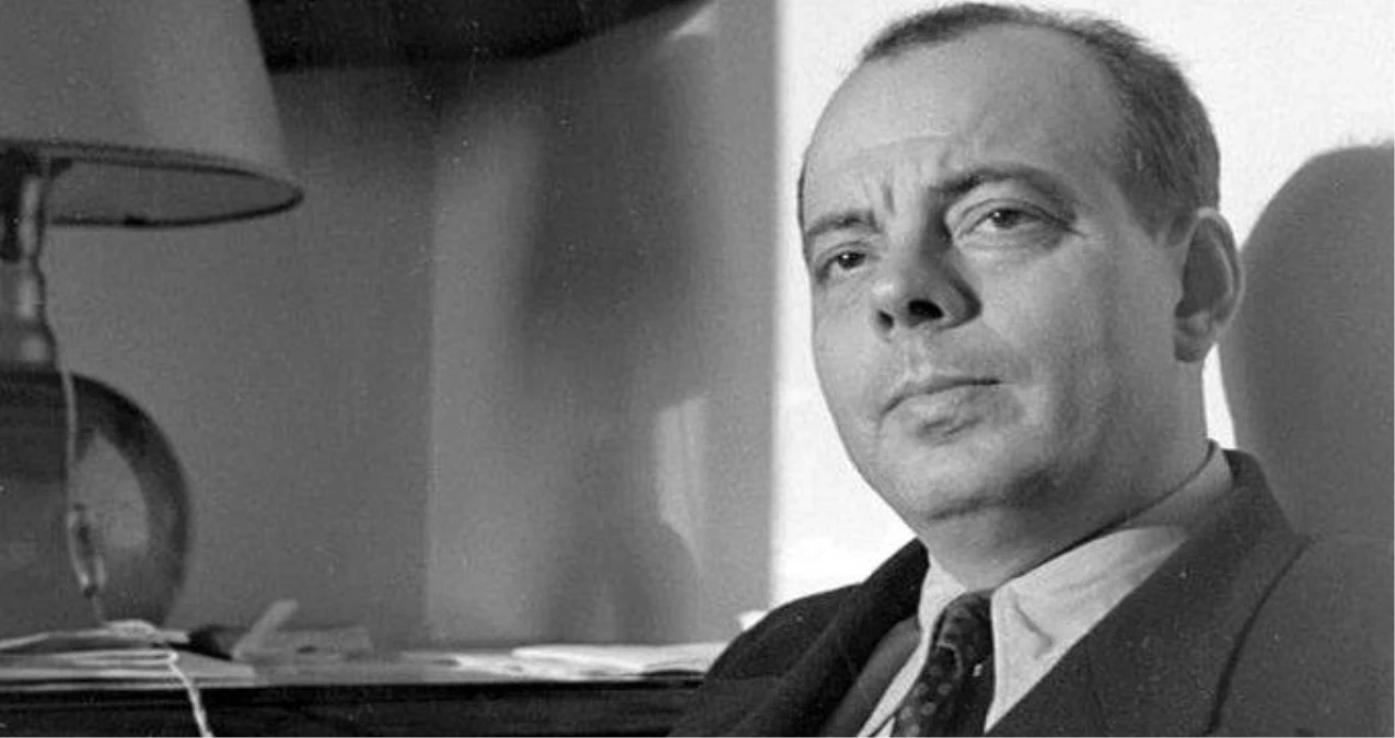 Antoine de Saint-Exupéry Kimdir?