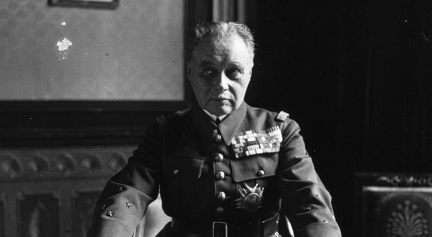 Maurice Gamelin Kimdir?